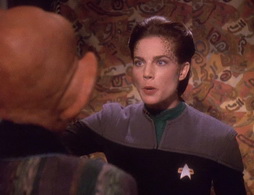 Star Trek Gallery - businessasusual_517.jpg