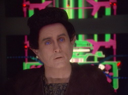 Star Trek Gallery - strangebefellows_056.jpg