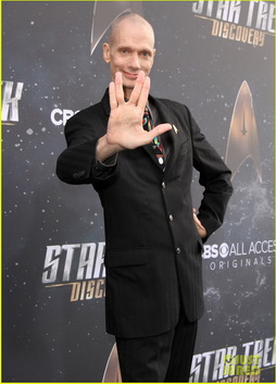 Star Trek Gallery - 660-startrekdiscovery.jpg